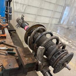 Renault Master — замена опорников и пружин