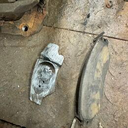 Tank 300 — замена тормозных колодок и дисков