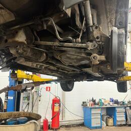 Renault Duster — замена сцепления и задних амортизаторов Химки Сходня